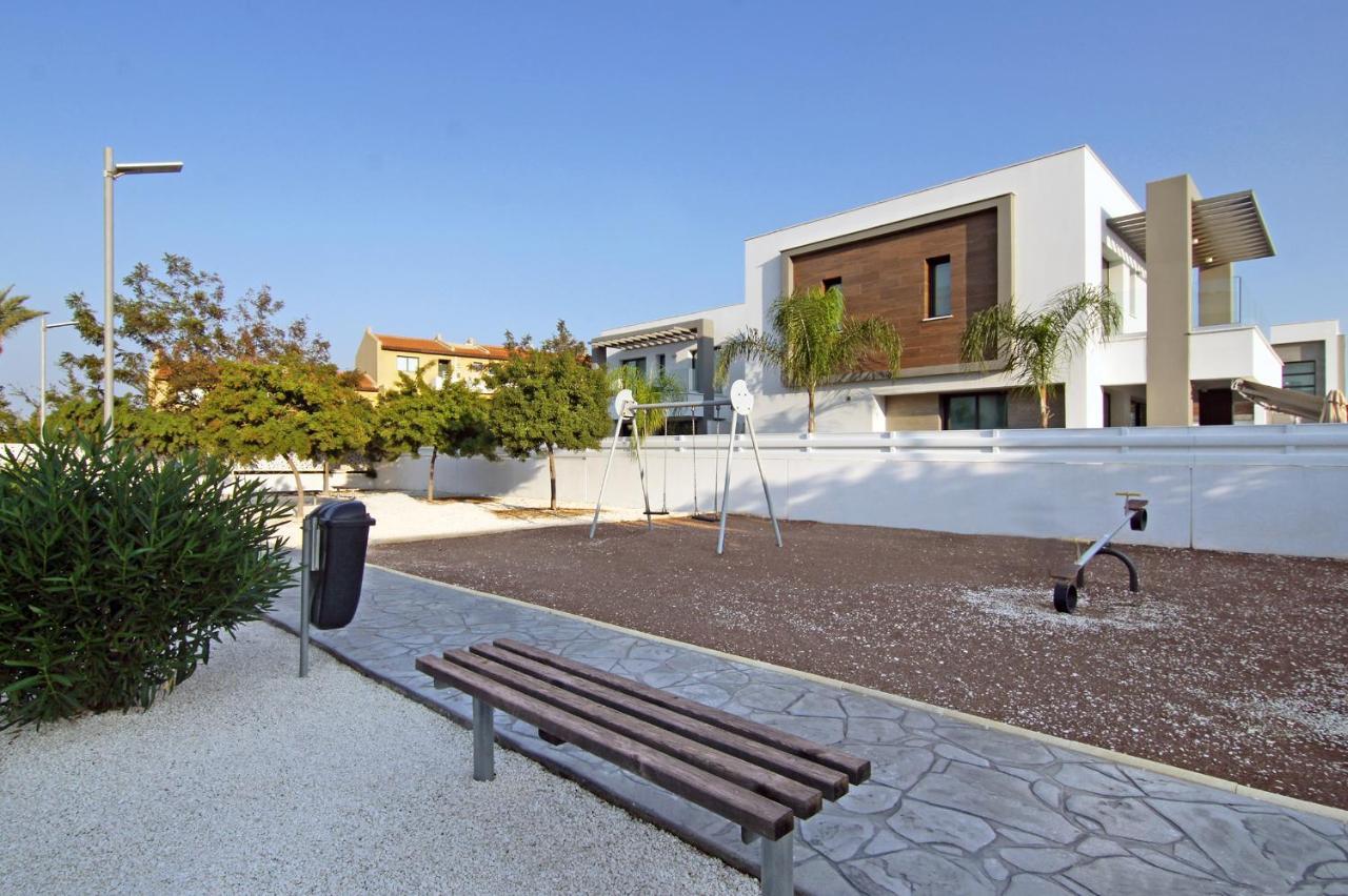 Villa Megan Protaras Ngoại thất bức ảnh